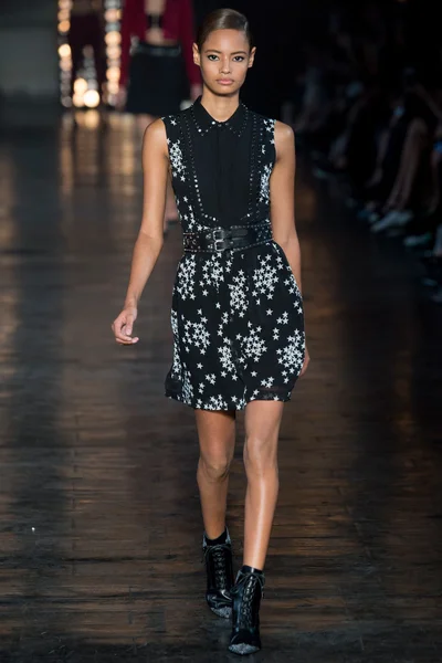 Look 8
